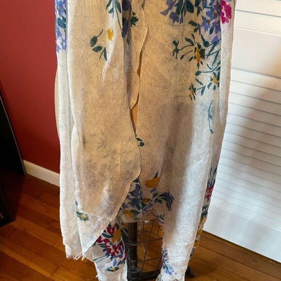 BINDYA NY | silk and wool floral scarf - Picture 6 of 8